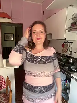 Snapshot of Sunbelxx chatting on 25, 5, 2026 Sunbelxx online show from 25, 5, 2026