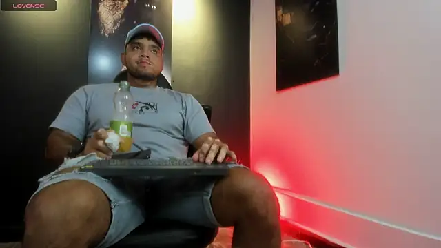 Big furry bear13 online show from 11, 10, 2025