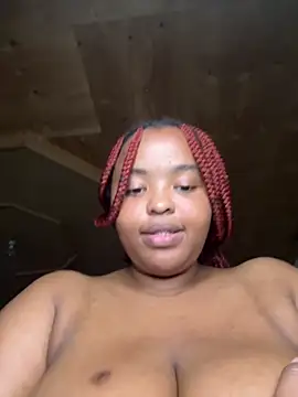 Snapshot of Linahlove chatting on 3, 1, 2025 Linahlove online show from 3, 1, 2025