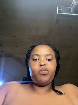 Snapshot of Linahlove chatting on 18, 2, 2025 Linahlove online show from 18, 2, 2025