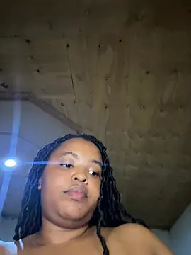Snapshot of Linahlove chatting on 6, 3, 2025 Linahlove online show from 6, 3, 2025