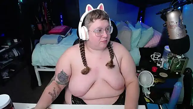 FatVeronica online show from 16, 2, 2025