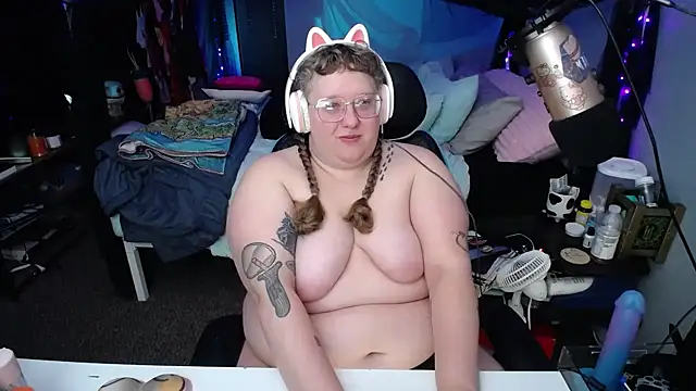 FatVeronica online show from 22, 2, 2025