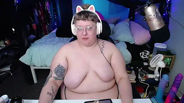 FatVeronica online show from 11, 3, 2025