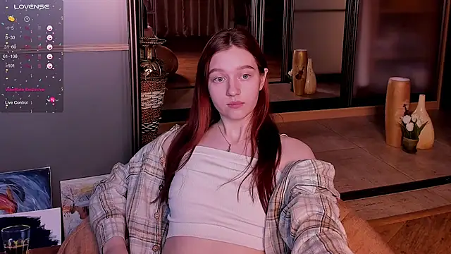 Ksuhesa online show from 8, 3, 2025