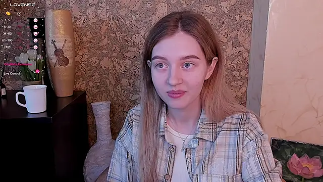 Ksuhesa online show from 22, 3, 2025