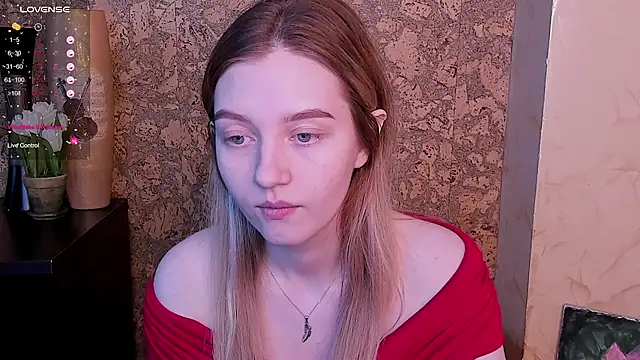 Ksuhesa online show from 23, 3, 2025