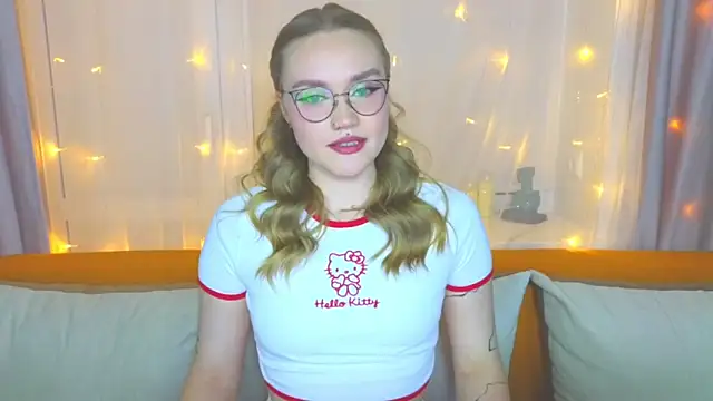 Snapshot of Aurora_Golden1 chatting on 13, 3, 2025 Aurora Golden1 online show from 13, 3, 2025