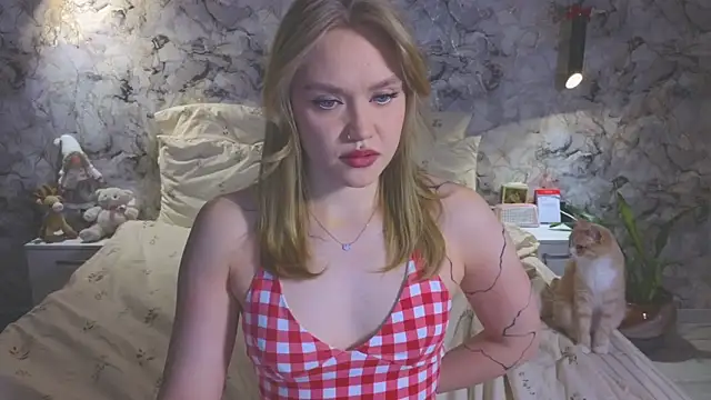 Aurora Golden1 online show from 26, 2, 2026