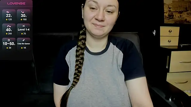 AlisaBacker online show from 11, 4, 2026