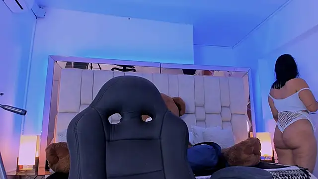 SheylaBakerr online show from 6, 2, 2025