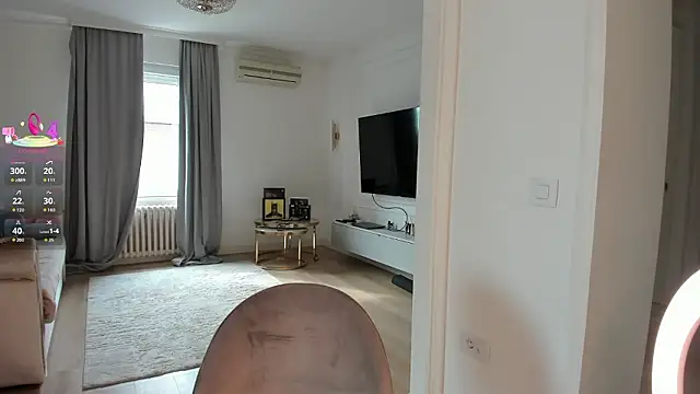 seilyfox online show from 2, 3, 2026