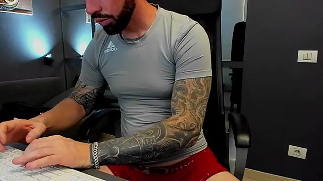 AronGrant online show from 1, 11, 2025