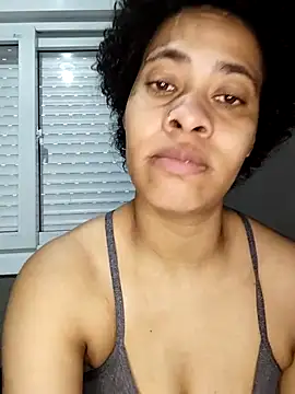 Su Duarte 1 online show from 7, 11, 2025