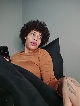 Snapshot of Su_Duarte_1 chatting on 29, 6, 2026 Su Duarte 1 online show from 29, 6, 2026