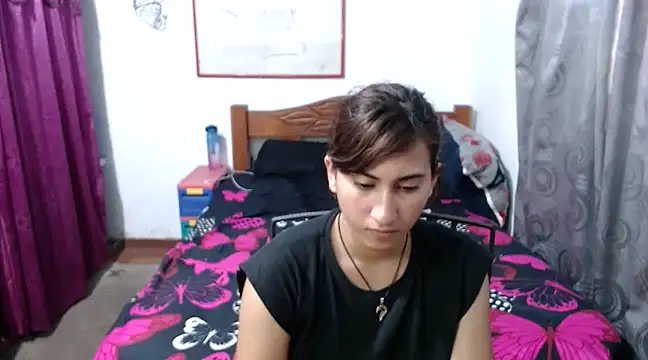 Snapshot of LadyMilk003 chatting on 4, 12, 2024 LadyMilk003 online show from 4, 12, 2024