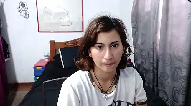 Snapshot of LadyMilk003 chatting on 21, 12, 2024 LadyMilk003 online show from 21, 12, 2024