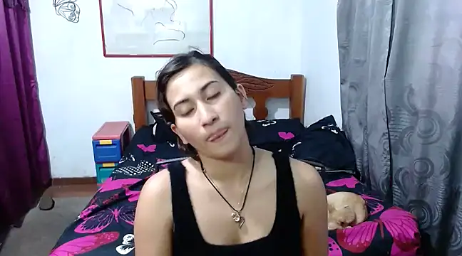 Snapshot of LadyMilk003 chatting on 10, 1, 2025 LadyMilk003 online show from 10, 1, 2025