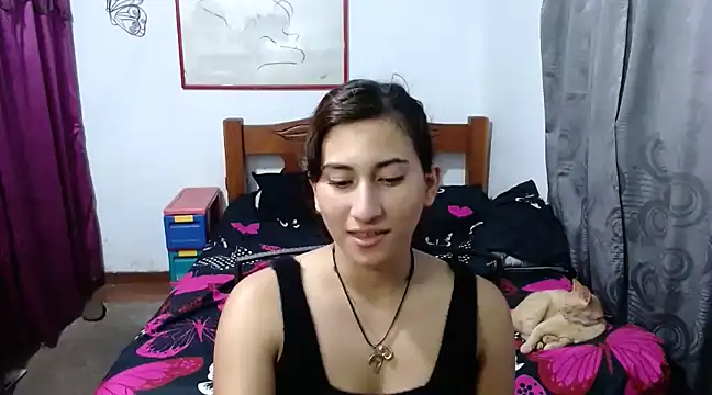 Snapshot of LadyMilk003 chatting on 10, 1, 2025 LadyMilk003 online show from 10, 1, 2025