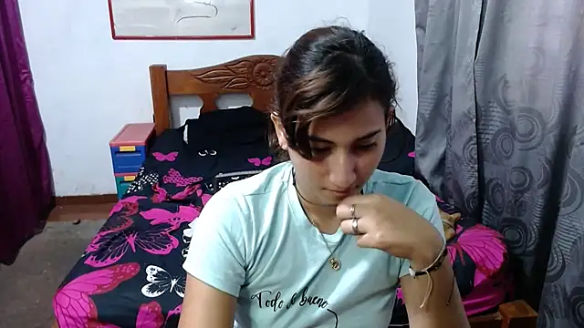 Snapshot of LadyMilk003 chatting on 18, 1, 2025 LadyMilk003 online show from 18, 1, 2025