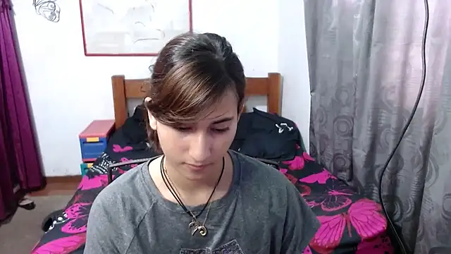 Snapshot of LadyMilk003 chatting on 25, 1, 2025 LadyMilk003 online show from 25, 1, 2025