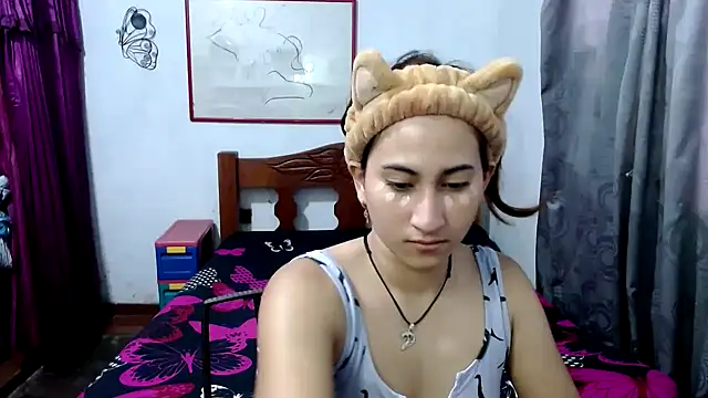 Snapshot of LadyMilk003 chatting on 13, 9, 2025 LadyMilk003 online show from 13, 9, 2025