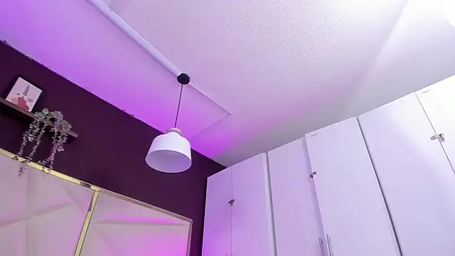 April bowie online show from 16, 10, 2025