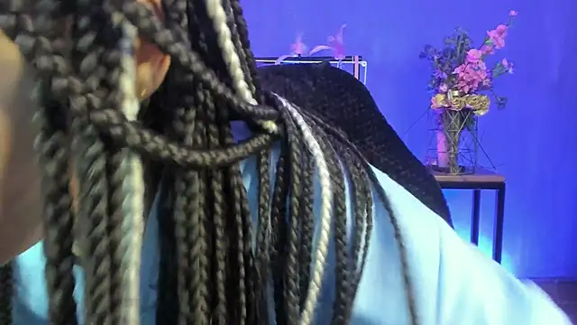 Hellen dumont online show from 22, 2, 2025