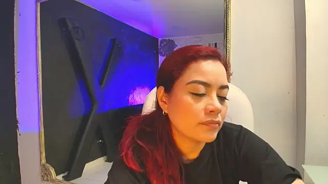 Snapshot of DarlingBDSM_ chatting on 13, 1, 2025 DarlingBDSM online show from 13, 1, 2025