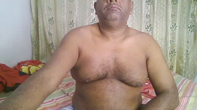 Beargryzzly online show from 4, 1, 2025