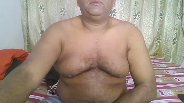 Beargryzzly online show from 5, 1, 2025