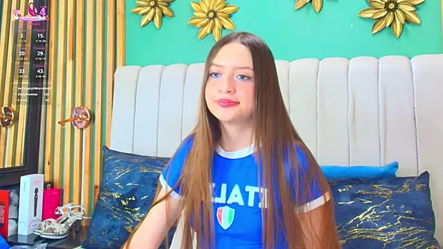 Snapshot of katlyn_martins chatting on 9, 3, 2025 katlyn martins online show from 9, 3, 2025