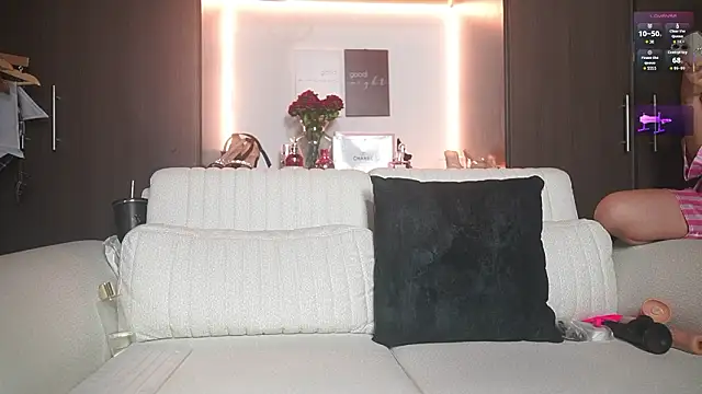 Snapshot of katlyn_martins chatting on 23, 2, 2026 katlyn martins online show from 23, 2, 2026