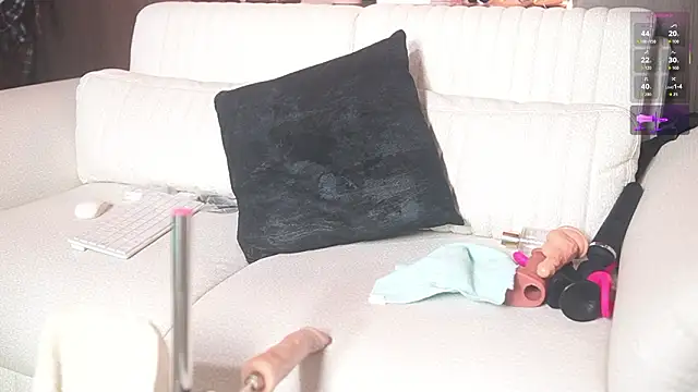 Snapshot of katlyn_martins chatting on 26, 2, 2026 katlyn martins online show from 26, 2, 2026