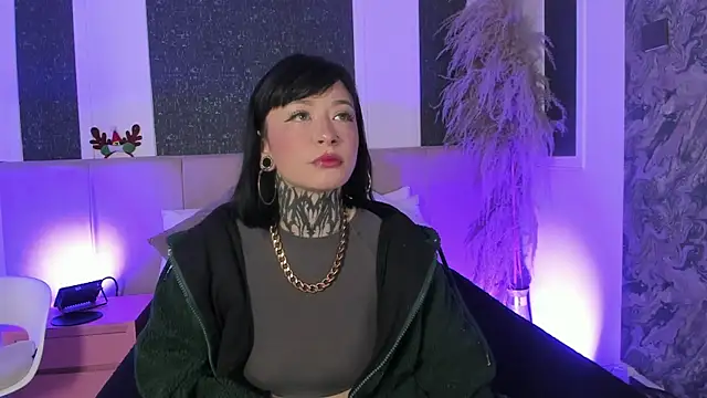 Scolw online show from 3, 12, 2025