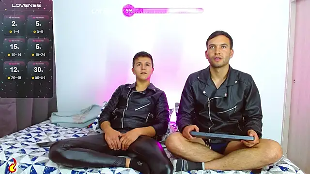 Snapshot of dorian_h_ chatting on 13, 12, 2024 dorian h online show from 13, 12, 2024