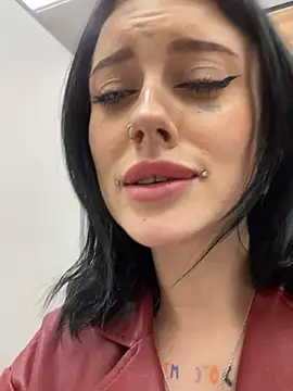 Snapshot of Melissa_crazy chatting on 22, 1, 2025 Melissa crazy online show from 22, 1, 2025