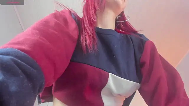 Snapshot of ScarletGV chatting on 10, 1, 2025 ScarletGV online show from 10, 1, 2025