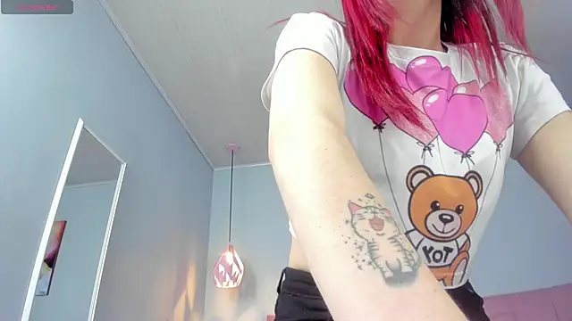 Snapshot of ScarletGV chatting on 13, 1, 2025 ScarletGV online show from 13, 1, 2025