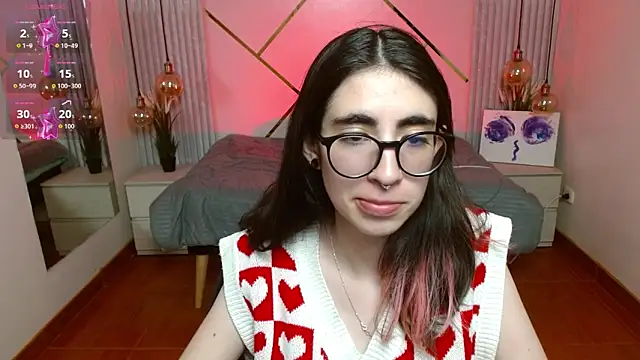 LenaRoses online show from 25, 2, 2026