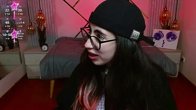 LenaRoses online show from 4, 6, 2026