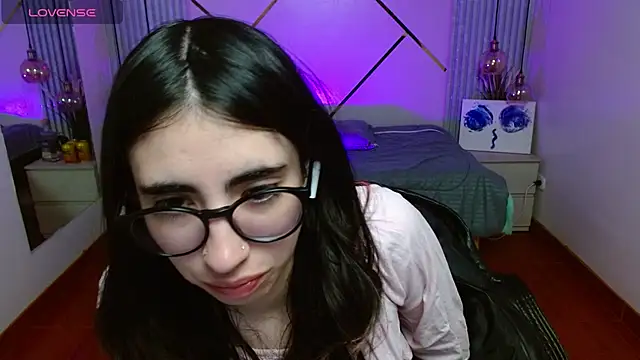 LenaRoses online show from 7, 7, 2026