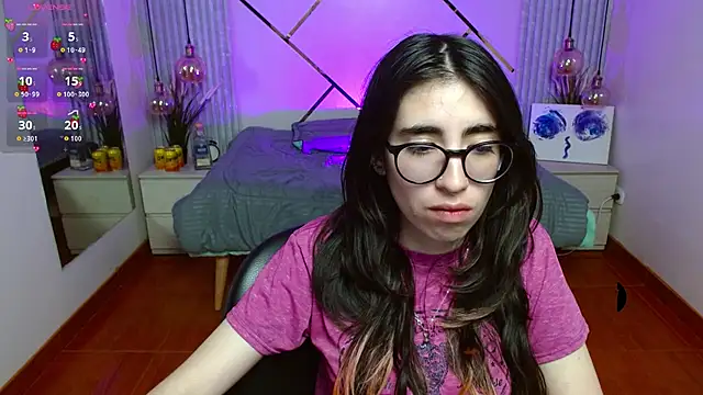 LenaRoses online show from 10, 7, 2026