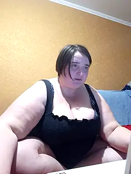 Snapshot of Liluboobs chatting on 5, 3, 2025 Liluboobs online show from 5, 3, 2025
