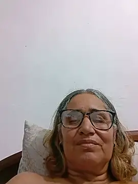 Snapshot of _candi chatting on 10, 6, 2026 candi online show from 10, 6, 2026