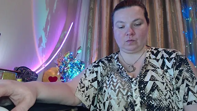 Snapshot of amorelara chatting on 24, 6, 2026 amorelara online show from 24, 6, 2026