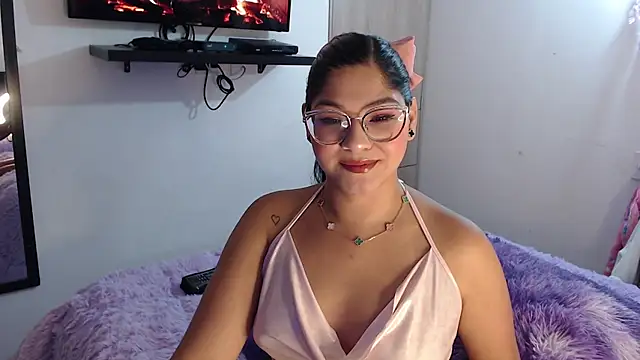 Snapshot of Prins_jazmin chatting on 7, 5, 2026 Prins jazmin online show from 7, 5, 2026