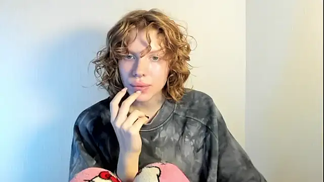 StellaDavis online show from 21, 10, 2025