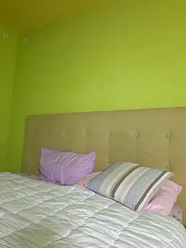 dolcevita002 online show from 9, 4, 2026