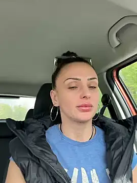 dolcevita002 online show from 14, 4, 2026